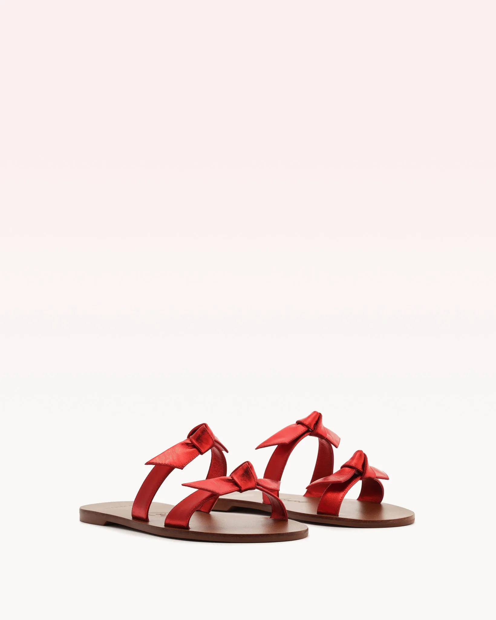Clarita Holiday Love