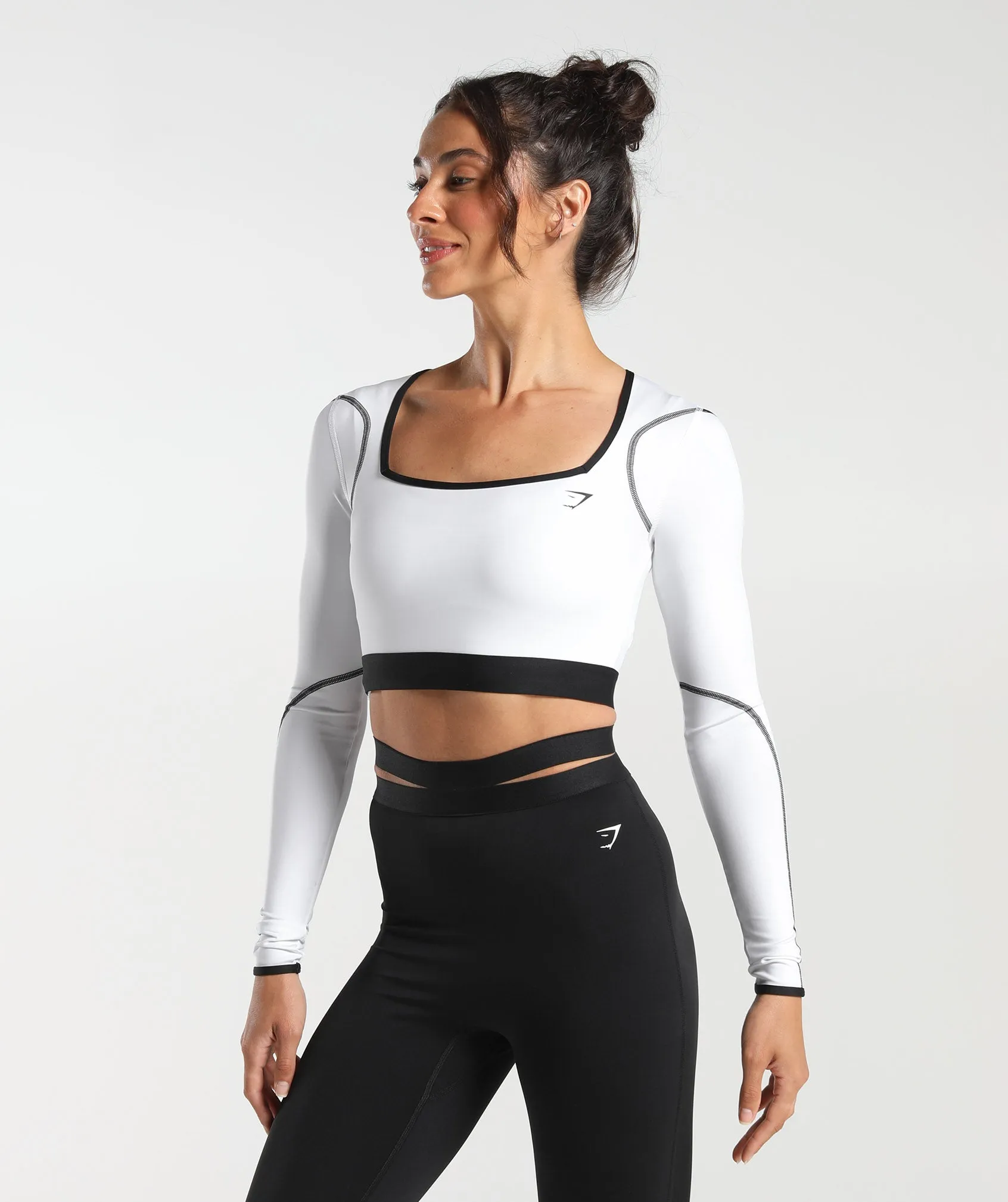 Gymshark Contrast Long Sleeve Crop Top - White