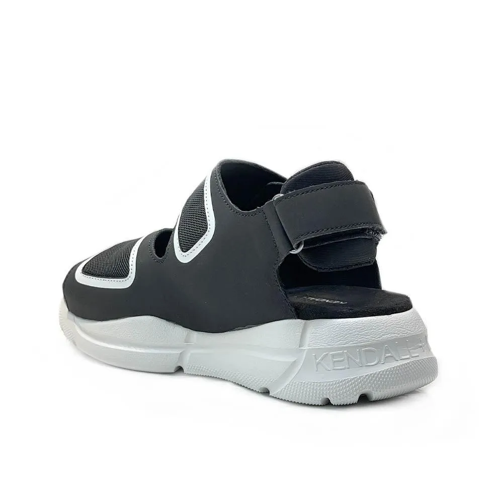 KENDALL   KYLIE ENORA BLACK SANDALS