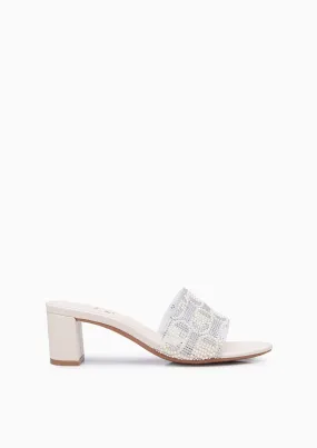 Newly Clear Mid Heels Beige
