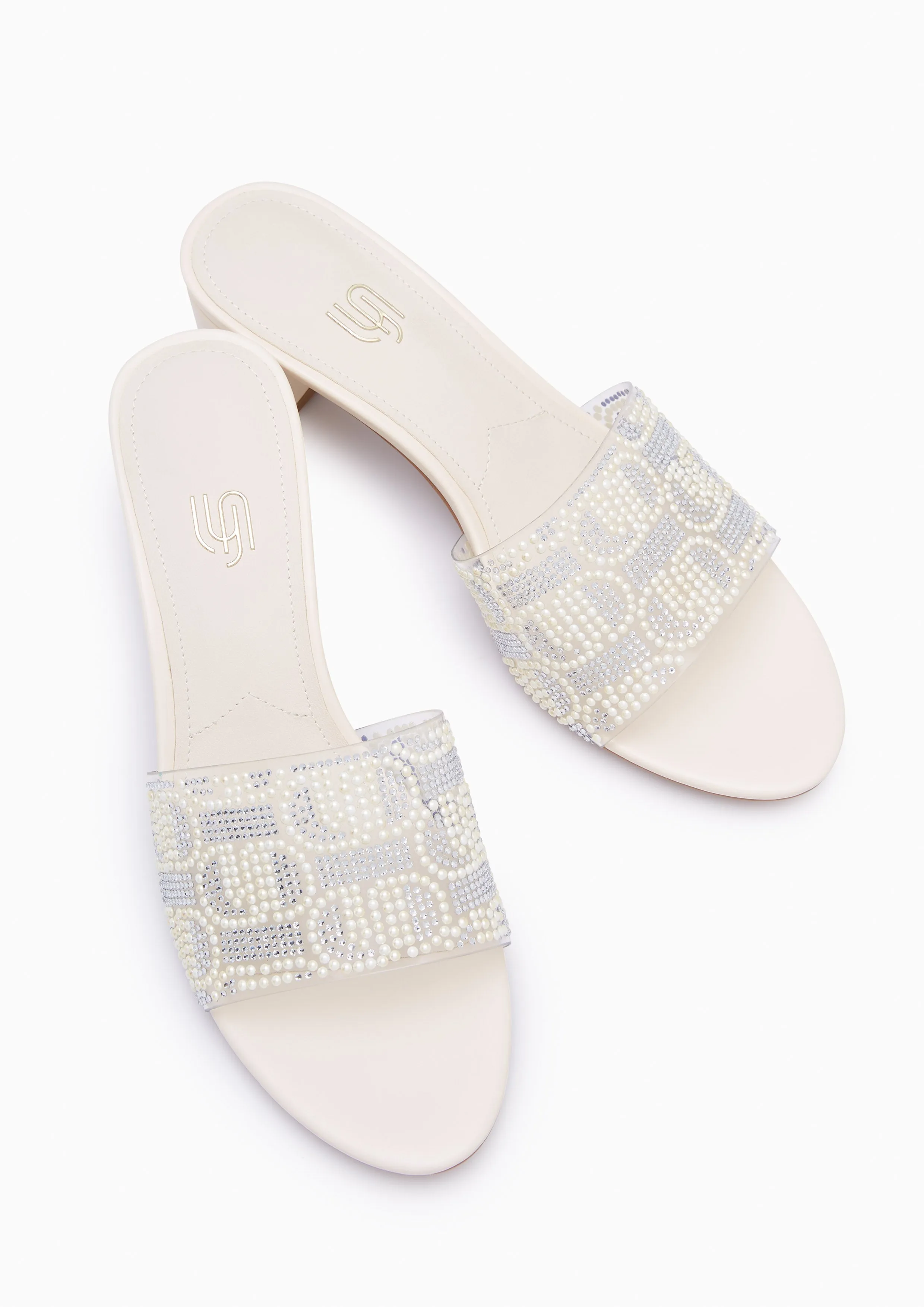 Newly Clear Mid Heels Beige