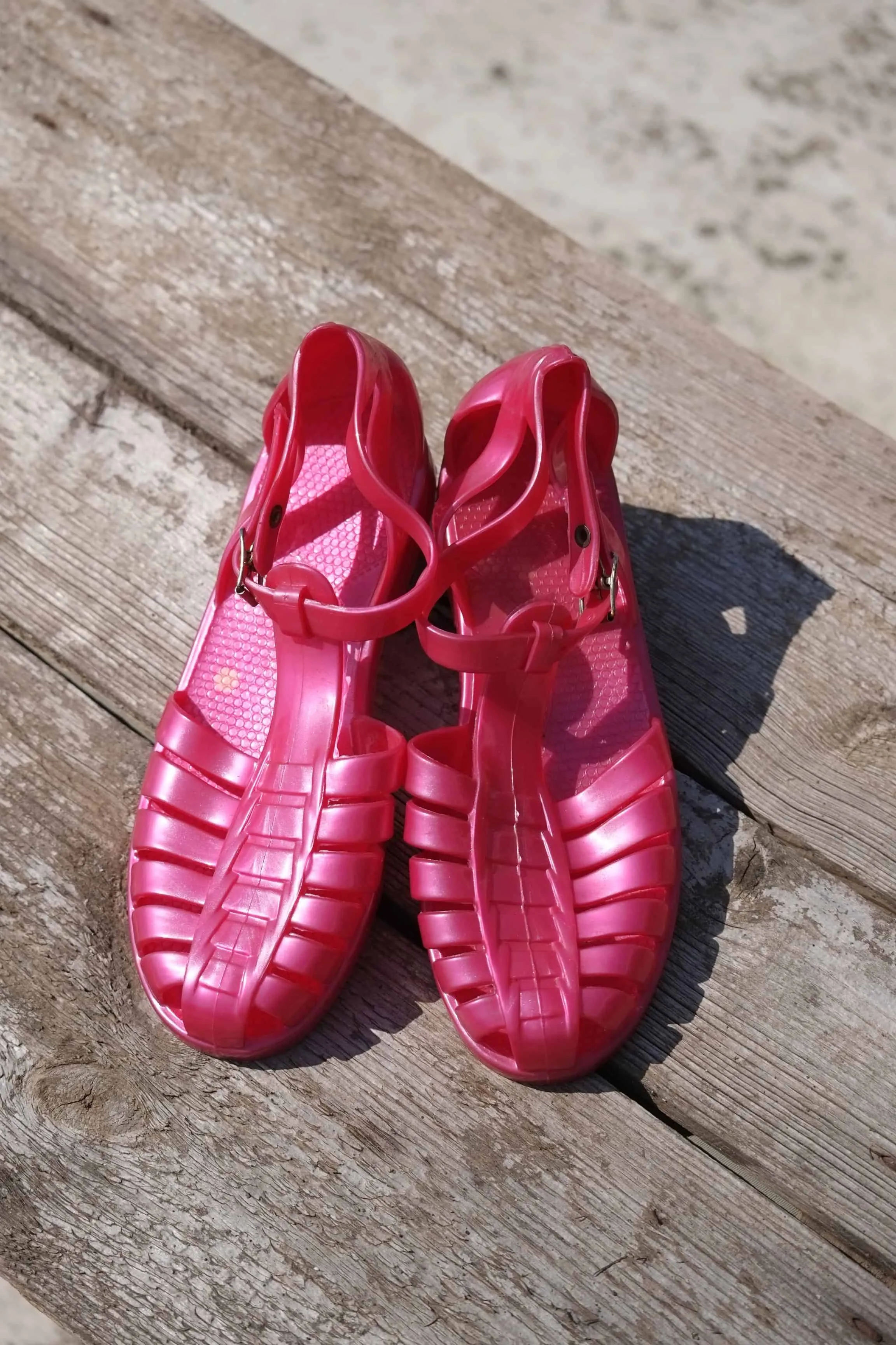 SARAIZIENNE 80's Jelly Sandals