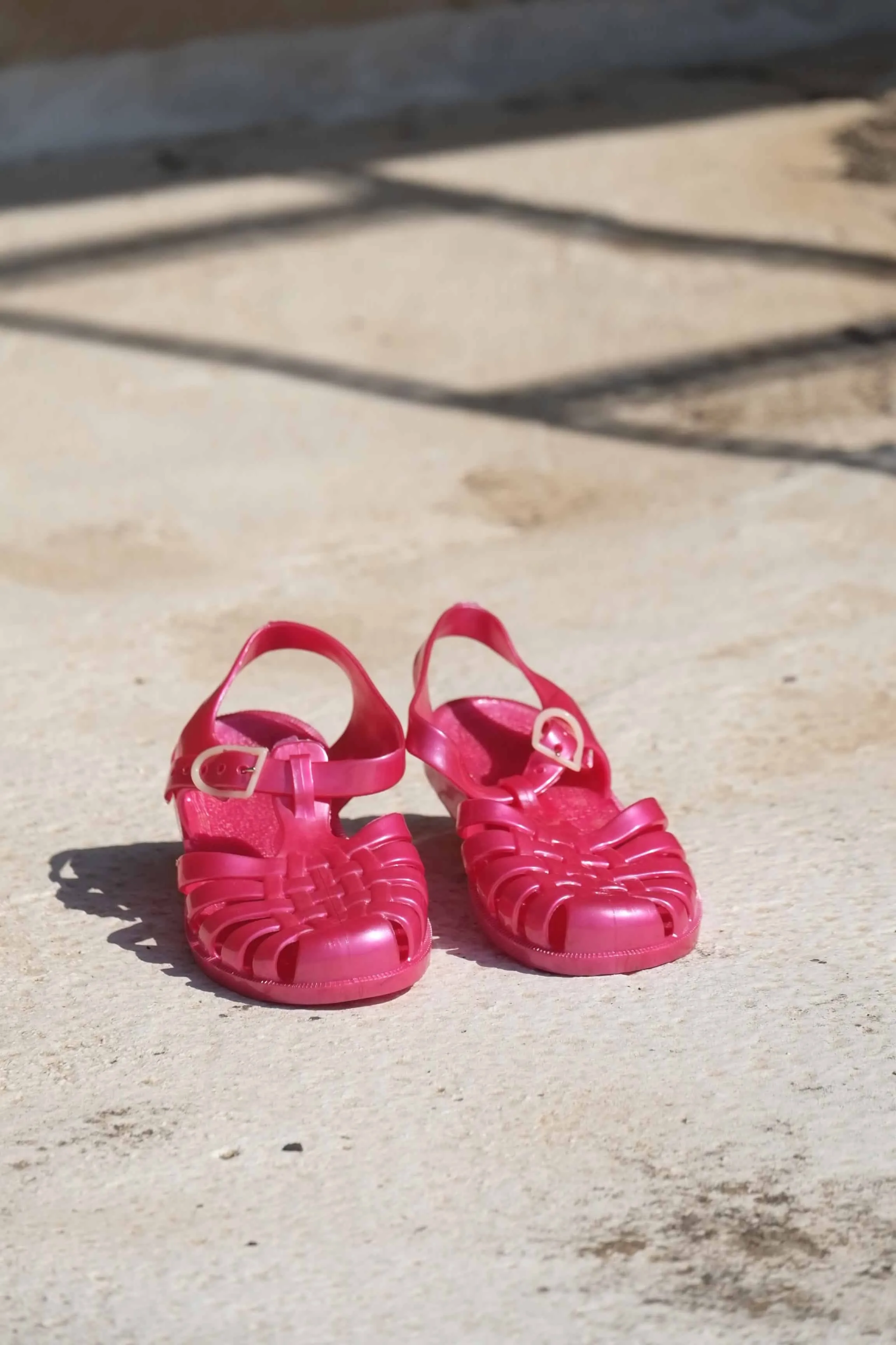SARAIZIENNE 80's Jelly Sandals