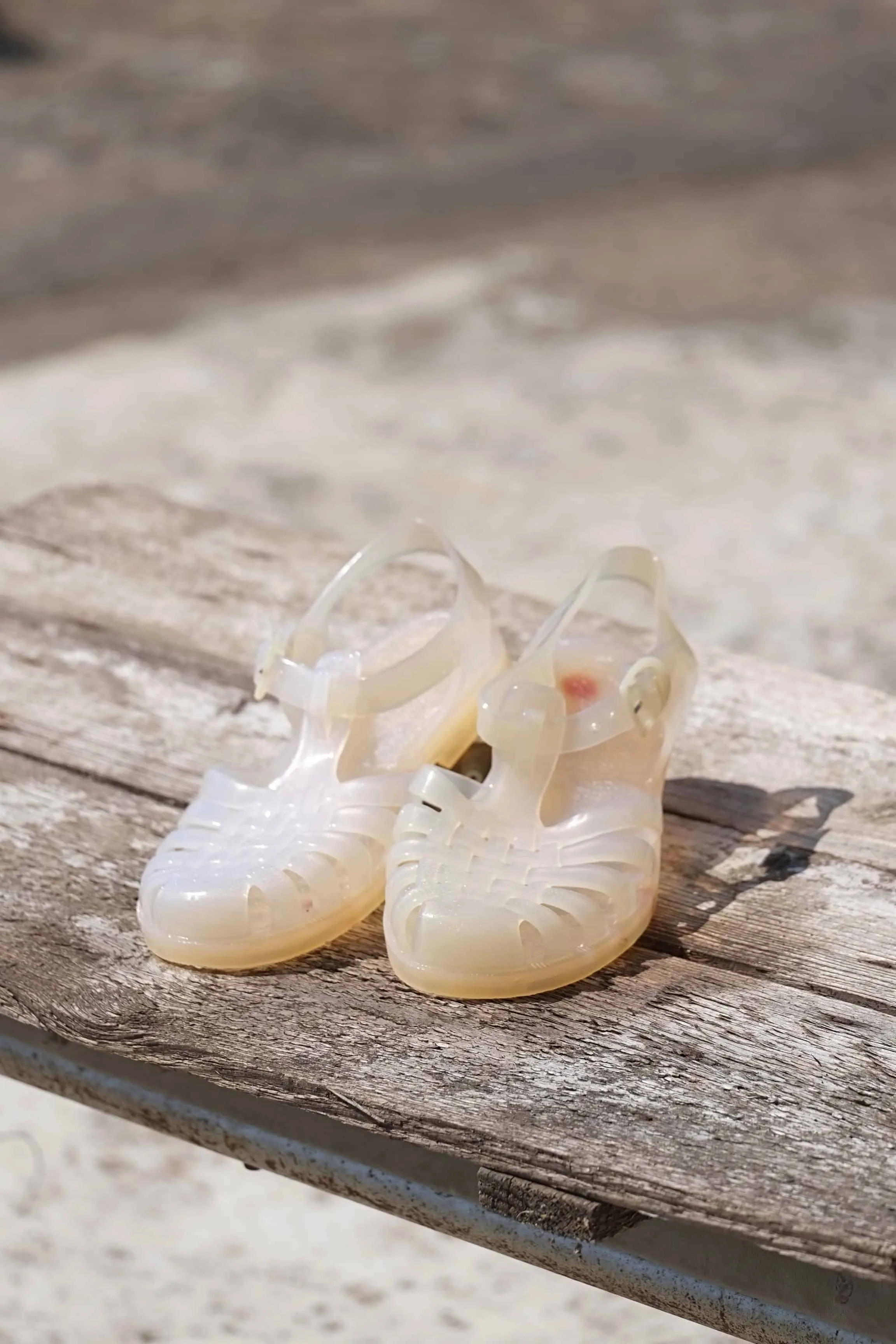 SARAIZIENNE 80's Jelly Sandals