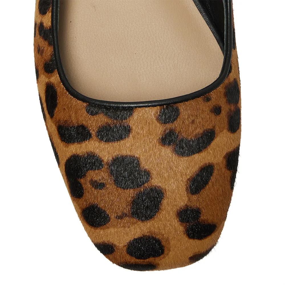 Tottie Flat in Leopard Leather